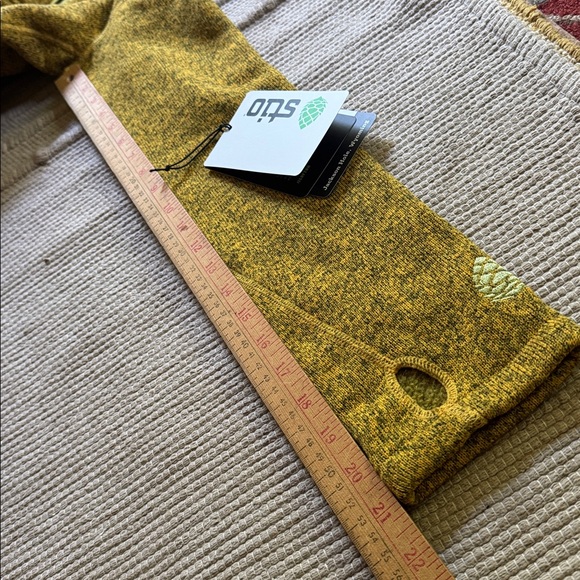 Stio women’s Sweetwater fleece hoodie pullover Amber Resin mustard NEW NWT L - Picture 7 of 16